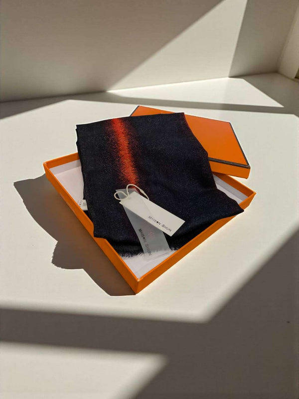 printed cashmere scarf 02